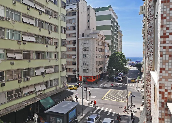 Estudio Vista Lateral Para O Mar Em Copacabana