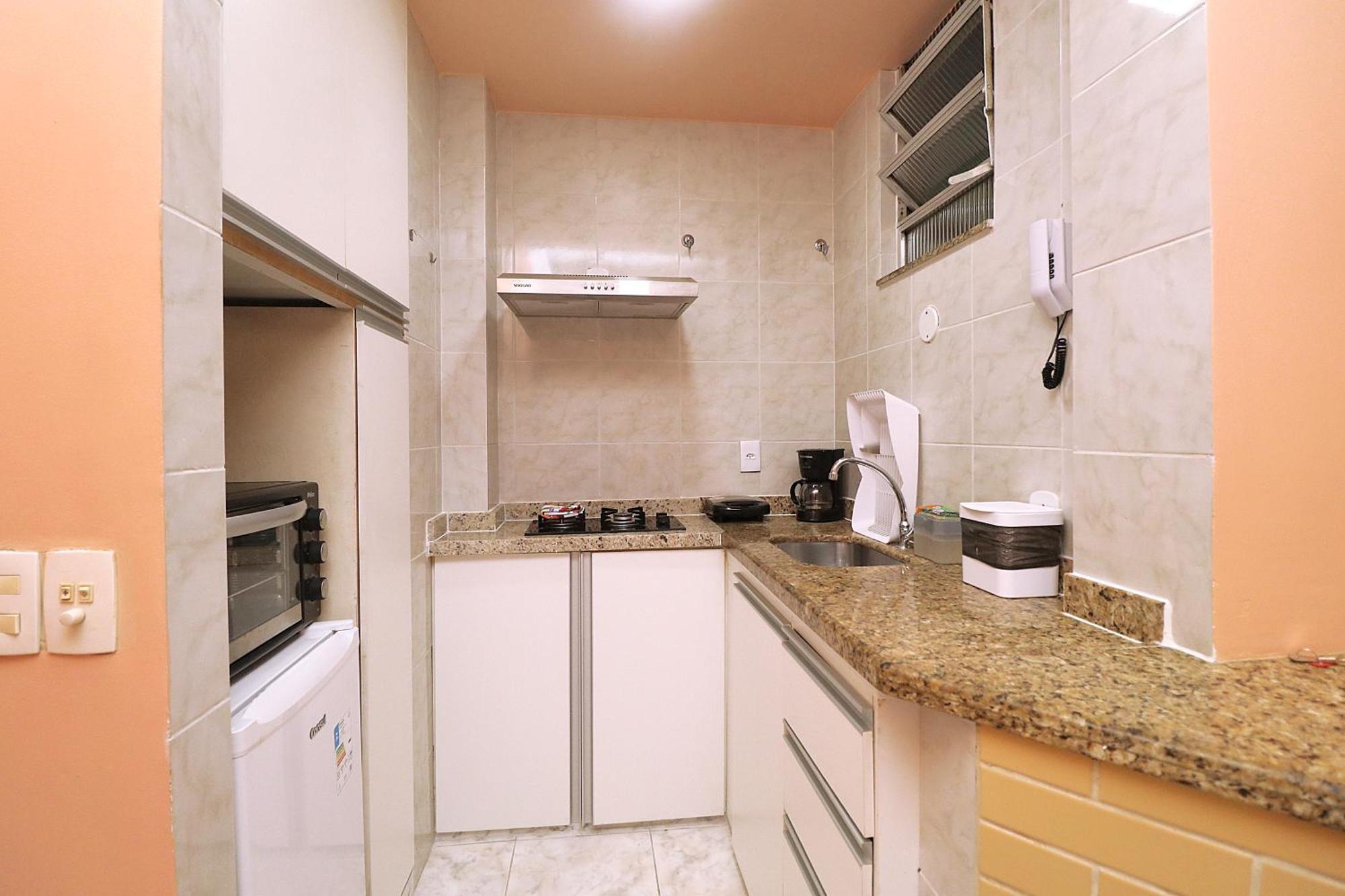Apartamento Estudio Vista Lateral O Mar Em Copacabana *